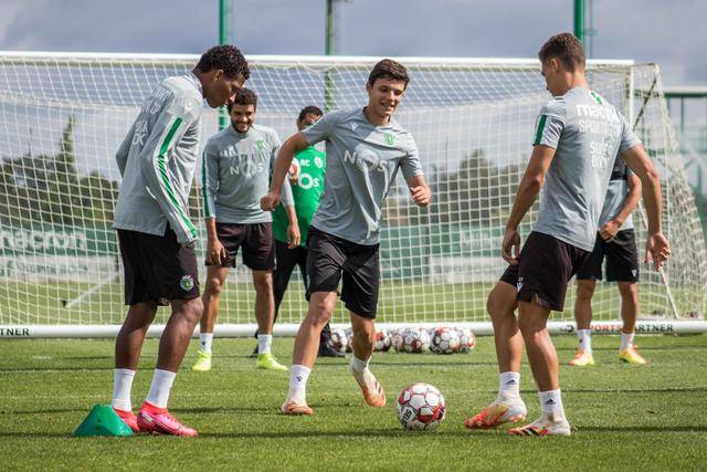 布伦森47+10恩比德末节5中0 尼克斯克76人3-1